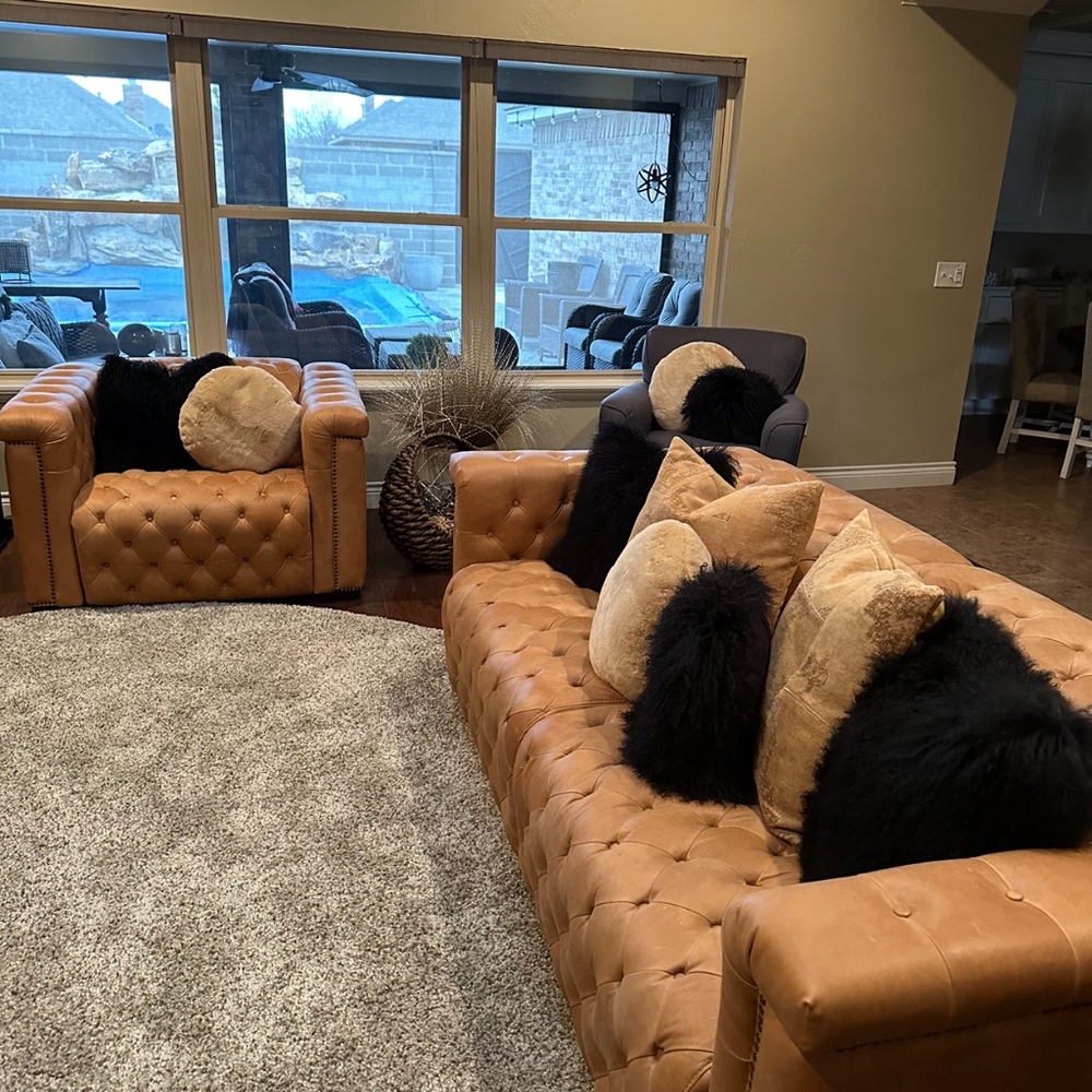 6 Quality Gold Throw Pillows NWOT